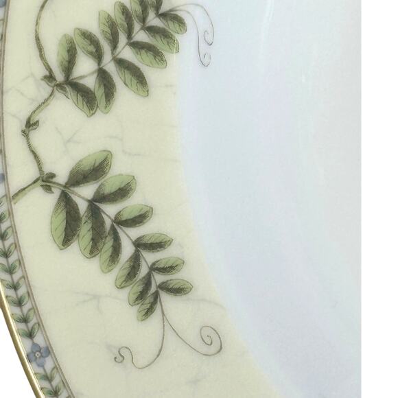 Wedgwood Vintage 1997 "Fleur" 9" Large Rim Soup/Pasta Bowls-Excellent-Set of 8 - Picture 6 of 9